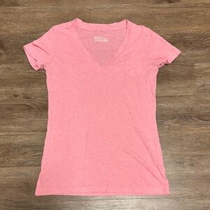 women’s pink pocket v neck t shirt